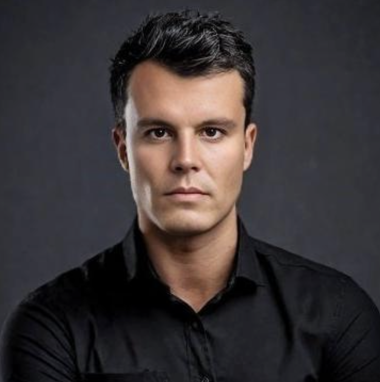 Stefan Bachmann